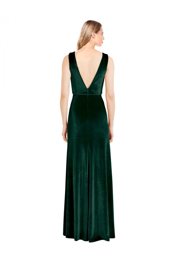 V-Neck Long Stretch Velvet Dark Green Sleeveless Bridesmaid Dress / Formal Dress Darwin